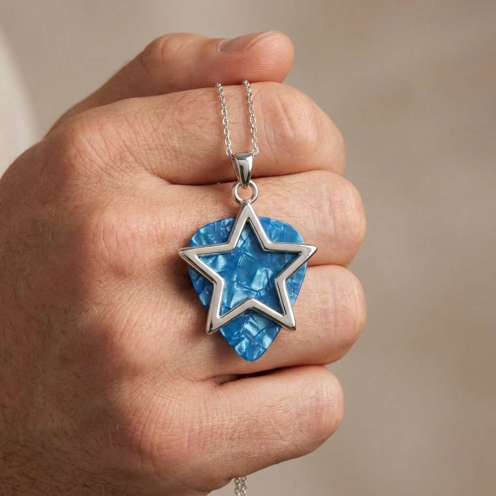 Star Guitar Pick Holder Pendant – Silver