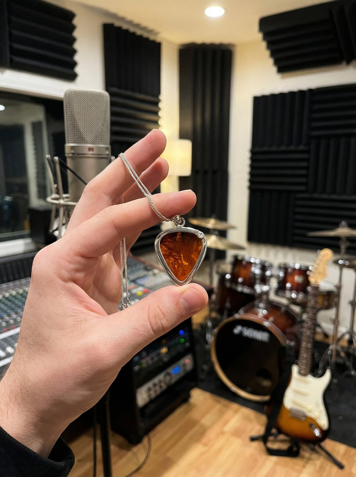 Guitar Pick Holder Pendant with Diamond CZ – Silver